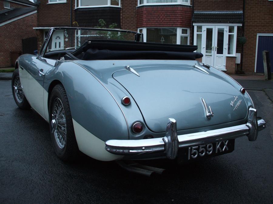  Austin-Healey 3000 BT7 (Mk II) 1961 года  (фото 3 из 37)